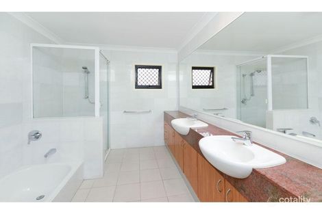 Property photo of 8/278 Indooroopilly Road Indooroopilly QLD 4068