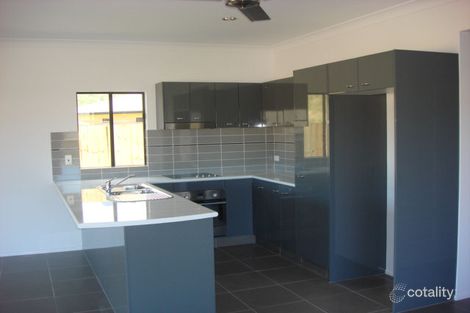 Property photo of 14 Gerygone Close Mossman QLD 4873