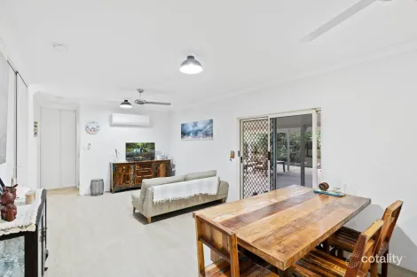 Property photo of 35 Opaline Close Brinsmead QLD 4870