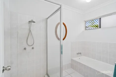 Property photo of 35 Opaline Close Brinsmead QLD 4870