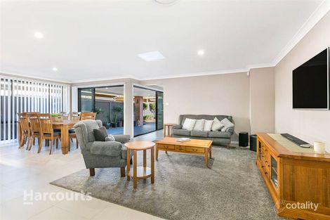 Property photo of 18 Bradley Street Ropes Crossing NSW 2760