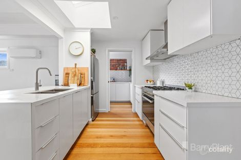 Property photo of 5 Frallon Crescent Frankston VIC 3199
