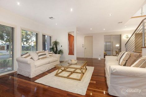 Property photo of 8 The Waterways Boulevard Waterways VIC 3195
