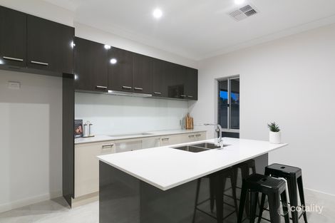 2b Hurcombe St, West Beach, SA 5024