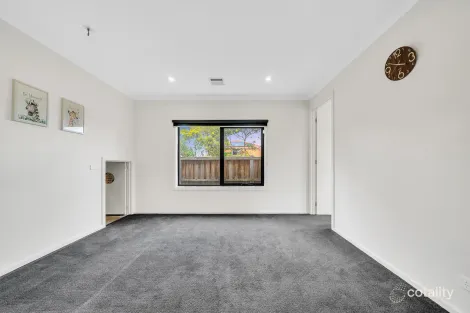 Property photo of 27 Babele Road Tarneit VIC 3029