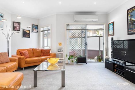 Property photo of 28/13-15 Hewish Road Croydon VIC 3136