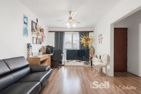 Property photo of 4/14 St James Avenue Springvale VIC 3171