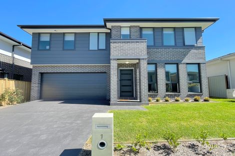 1 Mckeown St, Oran Park, NSW 2570