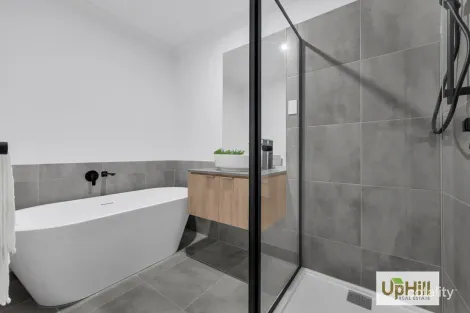 Property photo of 57 Kamet Street Clyde VIC 3978