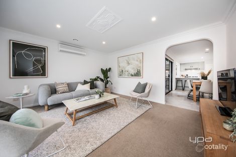 Property photo of 5 Melva Court Sydenham VIC 3037