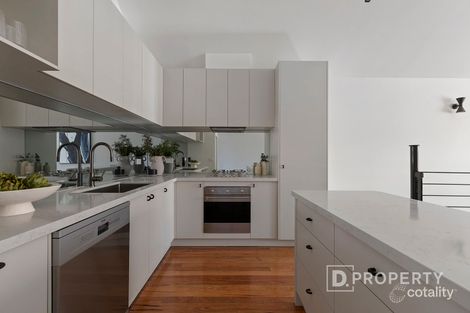 Property photo of 5 Hillingdon Place Prahran VIC 3181