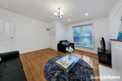 Property photo of 1/7 Evans Crescent Reservoir VIC 3073