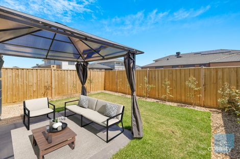 Property photo of 31 Gray Court Deanside VIC 3336