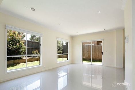 Property photo of 7/6-8 Innes Court Berwick VIC 3806