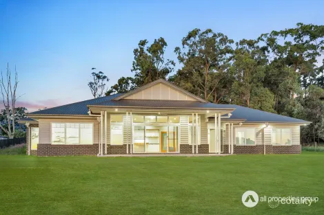 16 Trinity Pl, Gleneagle, QLD 4285