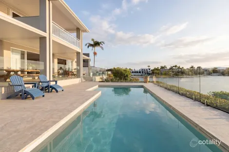 20 Argyle Cres, Bundall, QLD 4217
