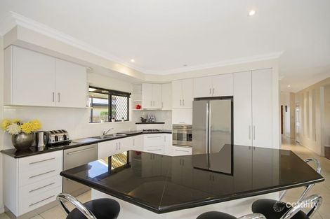 Property photo of 37 Waterview Drive Bushland Beach QLD 4818