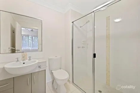 Property photo of 5/13 Albert Street Cranbrook QLD 4814