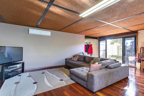 Property photo of 27 Meredith Street Broadview SA 5083