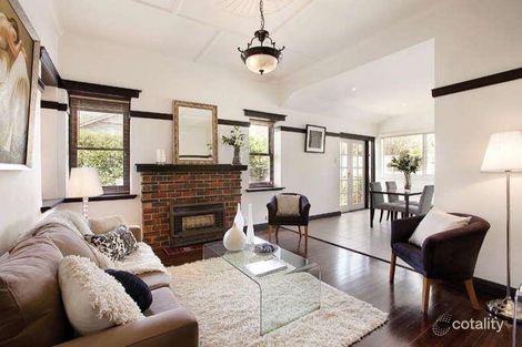 Property photo of 21A Riddell Parade Elsternwick VIC 3185