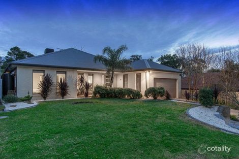 18 St James Park Rise, Mooroolbark, VIC 3138