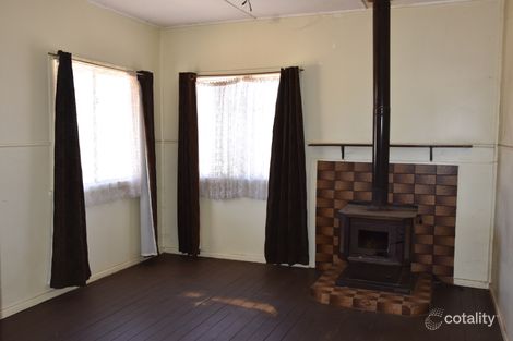 Property photo of 31 Mulga Street Barellan NSW 2665