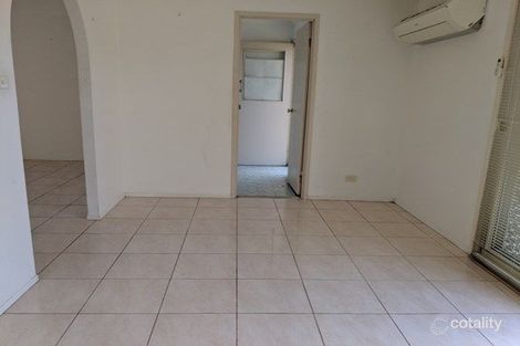 Property photo of 20 Wilkinson Crescent Ingleburn NSW 2565