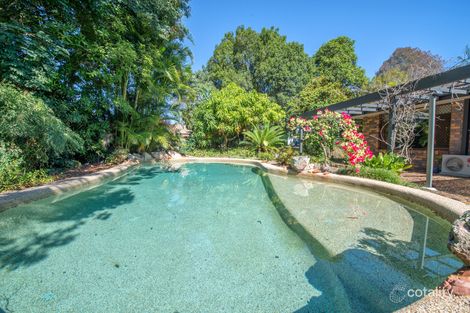 5 Brendan St W, Camira, QLD 4300