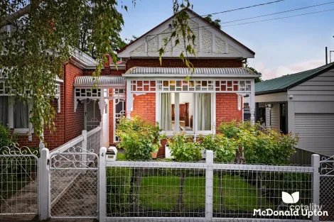 Property photo of 4 McCully Street Ascot Vale VIC 3032
