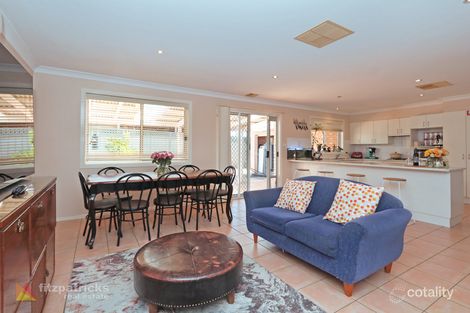 Property photo of 4 Willang Crescent Glenfield Park NSW 2650