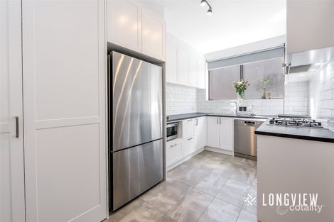 Property photo of 2/89 Manningtree Road Hawthorn VIC 3122