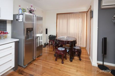 Property photo of 28 Parkmore Road Keysborough VIC 3173