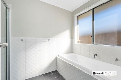 5b Kelly Rd, Christies Beach, SA 5165