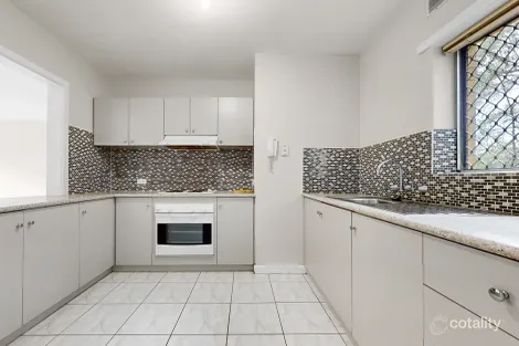 Property photo of 1/13 Dowling Place Orelia WA 6167