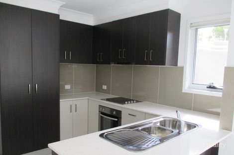 Property photo of 2/13 Firefly Crescent Ooralea QLD 4740