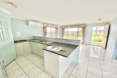 Property photo of 115 Zischke Road Regency Downs QLD 4341