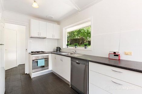 Property photo of 14 Dickinson Grove Mount Martha VIC 3934