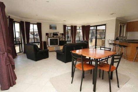 Property photo of 4 Haxton Place Conder ACT 2906