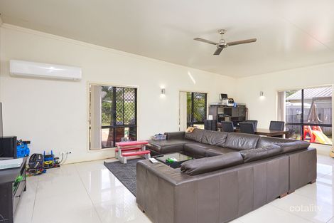 Property photo of 8 Deepak Drive Pimpama QLD 4209