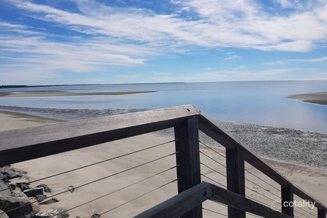 201 Kingfisher Pde, Toogoom, QLD 4655