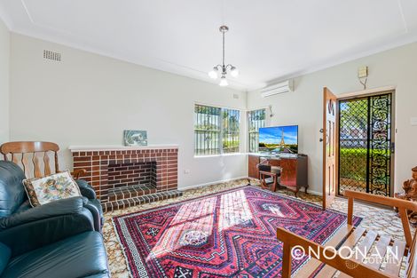 Property photo of 4 Kardella Crescent Narwee NSW 2209
