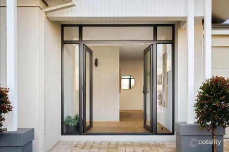 Property photo of 20 Dawes Way Mandogalup WA 6167