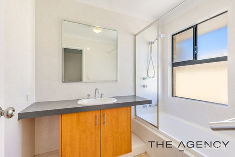 Property photo of 13 Acorn Place South Lake WA 6164