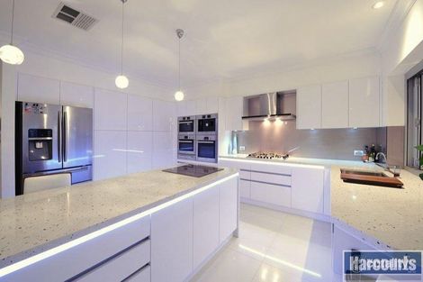Property photo of 17 Balboa Drive Hallett Cove SA 5158