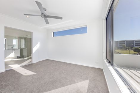 Property photo of 18 Affinity Place Birtinya QLD 4575