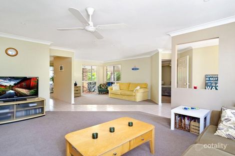Property photo of 10 Atoli Rise Pacific Pines QLD 4211