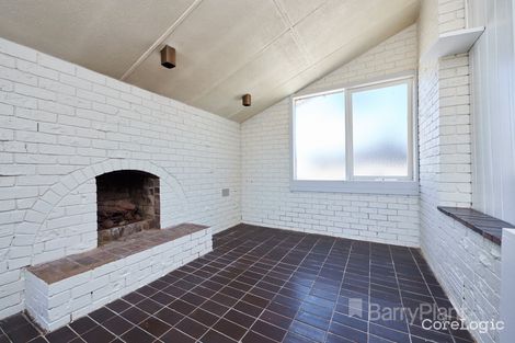 Property photo of 59 Jacksons Road Noble Park North VIC 3174