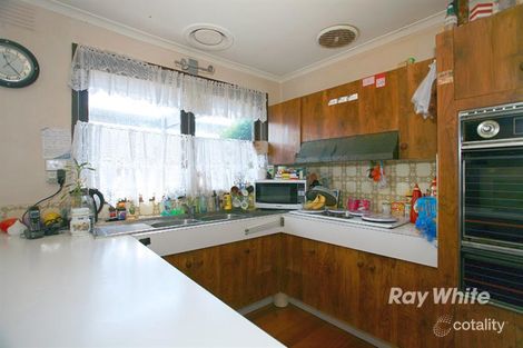 Property photo of 5 Gumbuya Close Eumemmerring VIC 3177