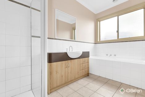 2/4 Bedford Ct, Hoppers Crossing, VIC 3029