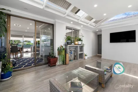 Property photo of 7 Quebec Drive Modbury Heights SA 5092